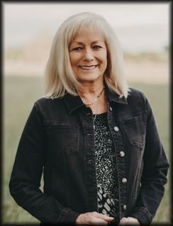 Shelley Kelly Portrait